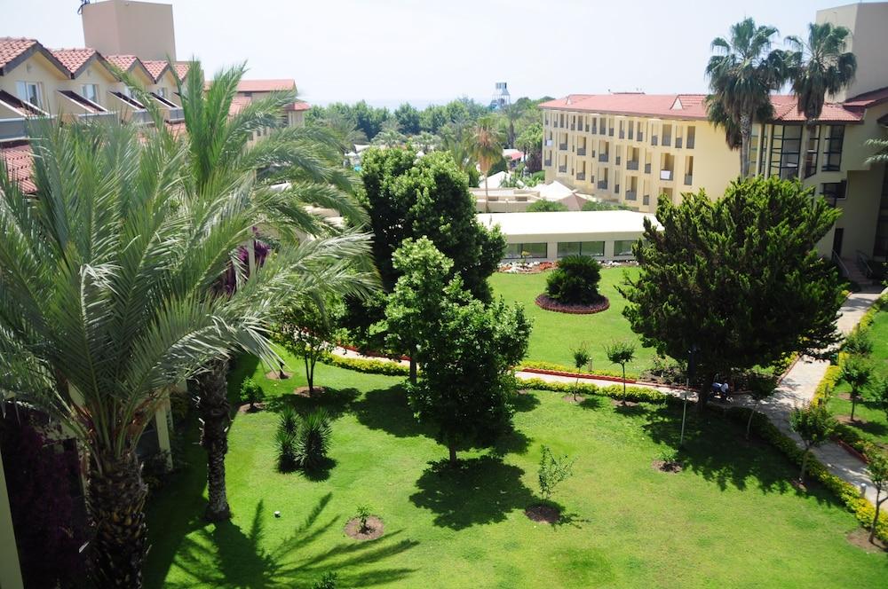 קמר Queen'S Park Le Jardin מראה חיצוני תמונה